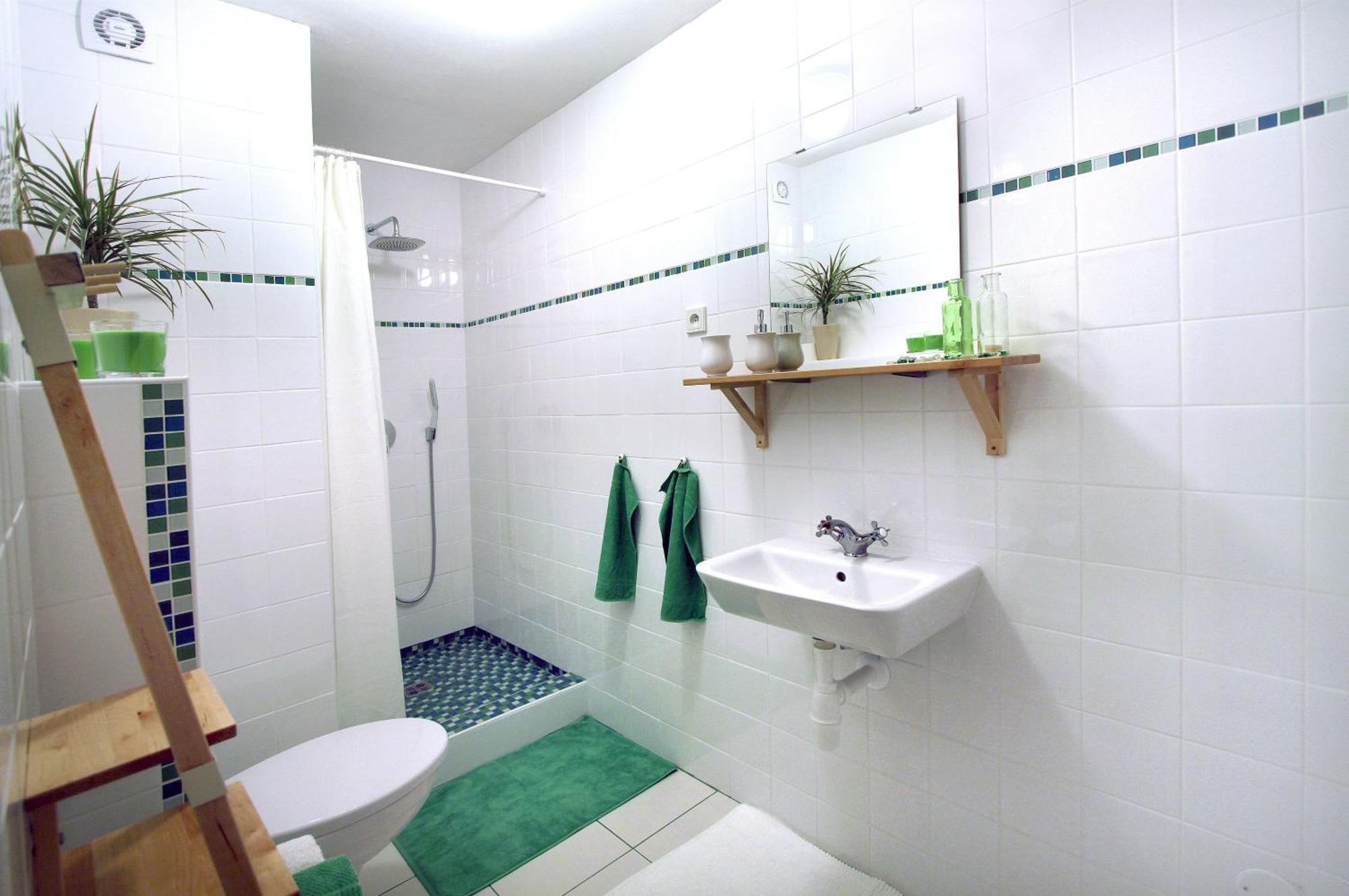 Apartmany U Basty Hlucin ภายนอก รูปภาพ